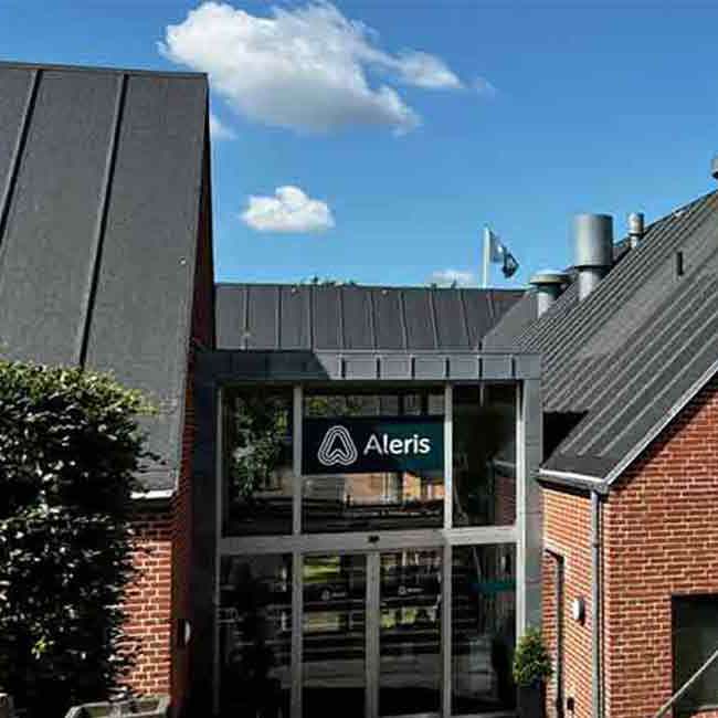 Indgangen ved Aleris Aalborg.