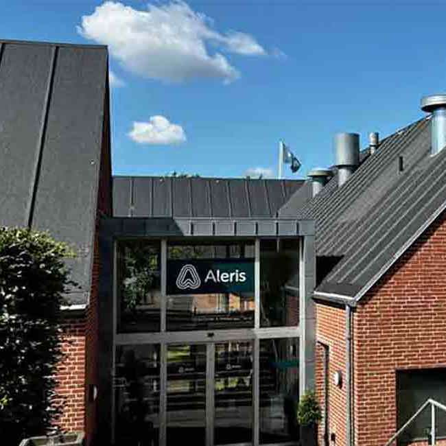 Indgangen ved Aleris Aalborg.