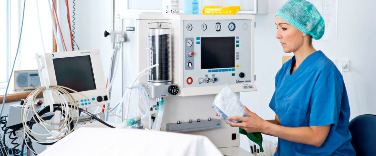 Anæstesilog på operationsstuen.