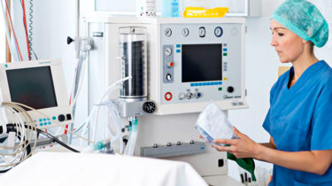 Anæstesilog på operationsstuen.