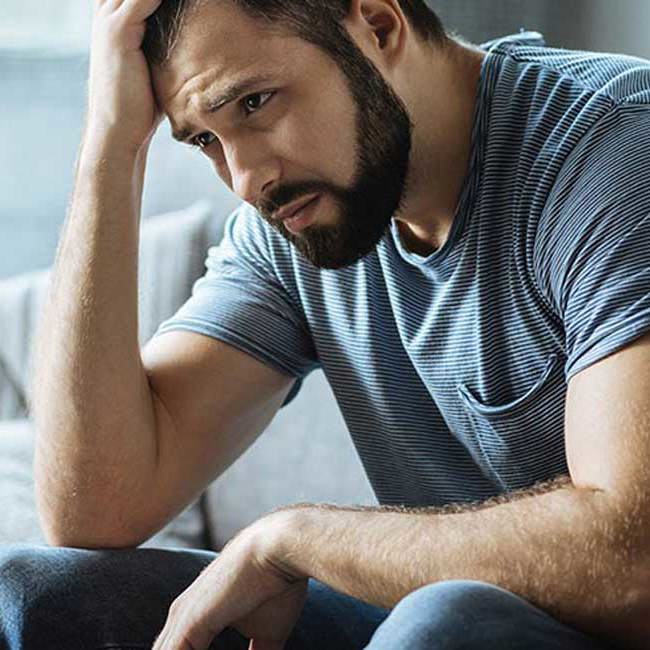 En mand er ked af sin skæve penis, og overvejer derfor en operation hos Aleris.